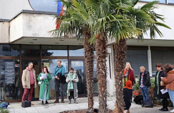 Protest se je sklenil pred koprskim sodiščem, ki je pred dvema 
letoma izdalo sporno sodbo.