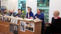 Avtobiografija je prvič izšla leta 1980 v tržaškem narečju, kasneje v skrajšani obliki še v italijanščini, 
kastilščini in katalonščini. Bogatejši slovenski prevod je delo Koprčanke Eve Brajkovič (desno). 