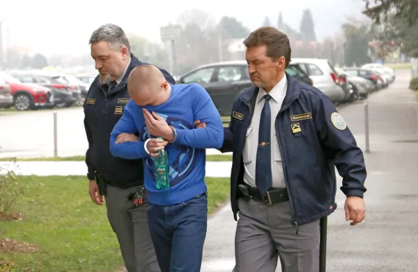 

Šved Alexander B. se bo v sodno dvorano novogoriškega okrožnega sodišča vrnil konec aprila, ko se bo začelo sojenje.