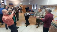 Na jubilejnem druženju sindikalnih prvobrcev so minuli petek v 
prostorih KS Koper postavili na ogled tudi mini razstavo o 
nastanku Sindikata novinarjev Slovenije.