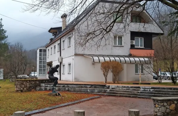 Bovčani upajo na stacionirano ekipo NMP in neprekinjeno delovanje obeh ambulant.