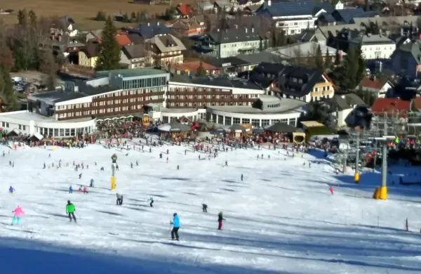 Odpoved Pokala Vitranc je prinesla veliko izgubo tudi kranjskogorskim  hotelirjem in žičničarjem.