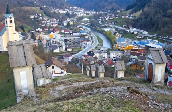 Podjetja v Idriji in Cerknem so podpisala  skupno zavezo za varnost zaposlenih in njihovih delovnih 
mest v času koronavirusa.
