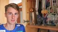 Jaka Hvala doma s spomini na  najboljše skoke v letih med letoma  
2010  in 2013.