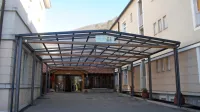 V Cirius Vipava je na voljo 45 do 55 postelj za morebitno izolacijo 
stanovalcev domov upokojencev Ajdovščina in  Vipava. 