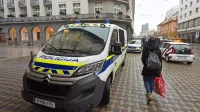 V zakonu za pomoč gospodarstvu in gospodinjstvom sta se 
pojavila dva člena, ki večata policijska pooblastila in povzročata 
nelagodje v delu družbe. 