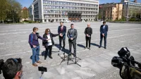 Na vladno pismo Svetu Evrope so se ostro odzvali v opozicijskih 
LMŠ, SD, SAB in Levica. 