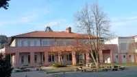 Občina bo z letošnjim letom pričela z energetsko obnovo komenske osnovne šole.