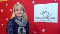 Larisa Štoka, ki s svojimi škratki pomaga bolnim otrokom, ne 
pozablja niti na številne slovenske družine, ki se v tem obdobju 
soočajo s še večjo stisko kot sicer.