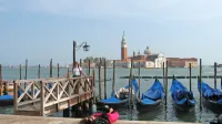 Cerkev Sv. Odrešenika na beneškem otoku Giudecca je posvečena zmagi nad kugo med leti 1575-1577. 