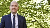 Problem je izseljevanje z območij avtohtone poselitve manjšine