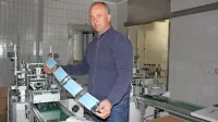 Borut Dolenc pravi, da je bila odločitev za proizvodnjo mask  odgovor na izpad prihodkov in na  zahteve trga.