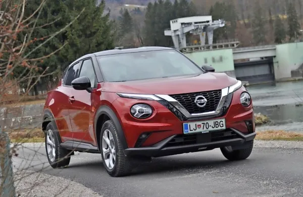 Po desetletju  je igrivi juke dobil naslednika, ki ostaja posebnež, 
toda z nekoliko več odraslosti in z nekaj izboljšavami.