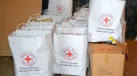 V tem in prihodnjem tednu bodo prostovoljci sežanskega Rdečega 
križa med občane razdelili 32 paketov. 