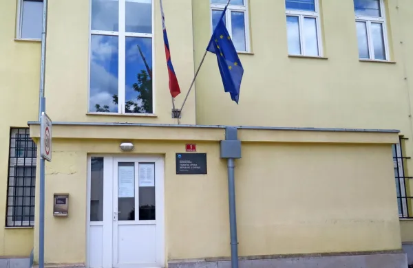 Finančna pisarna na Skladiščni ulici 1 v Sežani bo junija že prazna 
in zaprta.