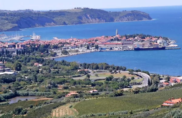 Izola