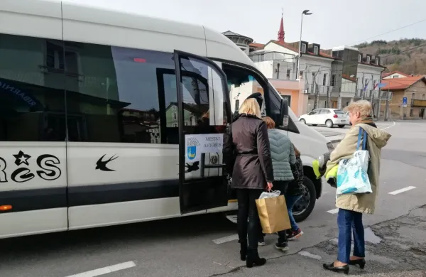 Mestni avtobus spet vozi