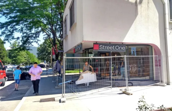  TIC so iz Eda centra izselili, čez dva meseca ga bodo umestili ob 
Kidričevo ulico. V vmesnem času bo deloval v Daimondu. 