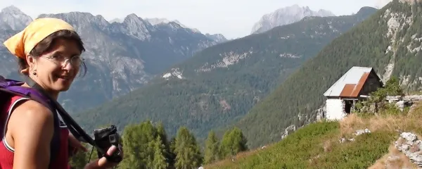 Špela Ledinek Lozej je za potrebe vpisa v register obiskala vse 
delujoče mlečne in številne opuščene planine na Tolminskem, 
Bovškem in v okolici Bohinja.