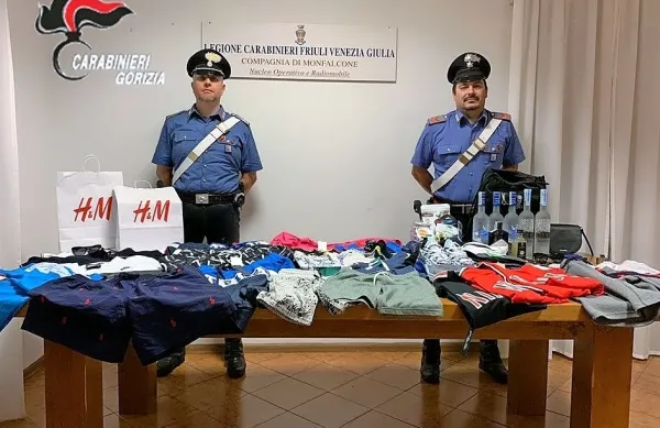 Pri ljubljanskem paru so v nedeljo našli za več kot 2000 evrov ukradenega blaga.