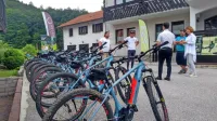 Turisti bodo lahko planoto spoznavali tudi s pomočjo električnih 
koles. Cilj je, da bi tam ostali več dni in doživeli čim več. 