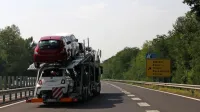 Predvidoma še ta mesec bodo začeli obnavljati  vipavsko hitro 
cesto med Vogrskim in Selom. 