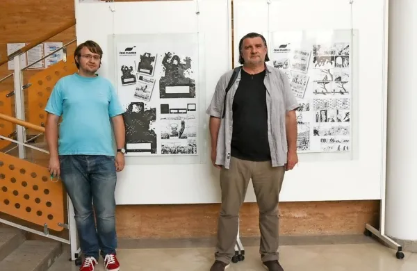  Ivan in Zoran Smiljanić na odprtju razstave Črni plamen v sežanskem Kosovelovem domu. 