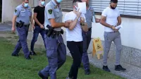 Trojica mladih Albancev je osem mesecev po poskusu ropa 
bencinskega servisa v Povžanah  naposled le priznala krivdo. 