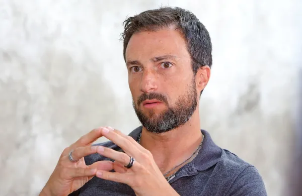 Andraž Teršek ustavnemu sodišču predlaga razveljavitev glasovanja poslancev o njegovi kandidaturi za ustavnega sodnika. 