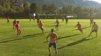 V idiličnem gorenjskem okolju so koprski kanarčki odigrali tudi 
dve resni tekmi.
