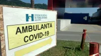 Okužen pacient, ki so ga hitro prepeljali na infekcijsko kliniko, je 
eden redkih.  Večina okuženih na Goriškem k sreči nima tako hudih 
simptomov. 