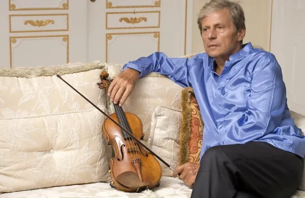 Uto Ughi velja za enega največjih živečih violinistov v Italiji.