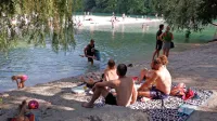 Vikendi so na Sotočju živahni, med tednom pa umirjeno športni in duhovni za krepitev odpornosti 
pred novim koronavirusom. 