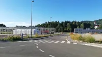 V ilirskobistriški coni je že prodanih šest od dvanajstih parcel, jutri bodo prodajali še tri.