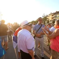 Izola je v središču boja za Desus