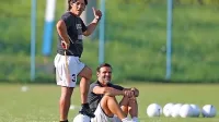 Mauro Camoranesi (levo) in njegov pomočnik Andres Yllana med treningom. 

