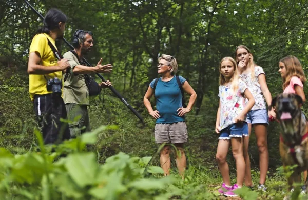 Mladi ustvarjalci sedme umetnosti kadre za kratke filme v kamero 
lovijo tudi v Panovcu.