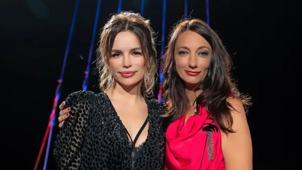 Severina (levo) in Vesna Milek v oddaji Od blizu