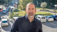 Borut Škabar, častni konzul Turčije v Kopru: “Moja vas je Lokev, 
kjer sem se rodil, moje mesto je Koper, kjer živim, moja  metropola 
pa je Istanbul.”