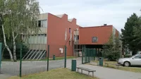 Šolski center Nova Gorica je med največjimi v Sloveniji. V torek 
pričakujejo 2000 dijakov. 