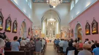 Trnovska cerkev zasijala odznotraj