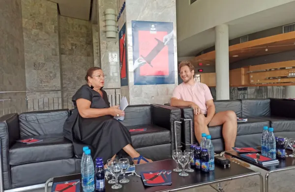Program nove gledališče sezone sta na srečanju z novinarji razgrnila direktorica Maja Jerman Bratec 
in umetniški vodja Marko Bratuš.
