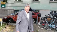 Ajdovec Dušan Črnigoj se zaradi domnevne pomoči pri zlorabi 
položaja zagovarja na ljubljanskem okrožnem sodišču.