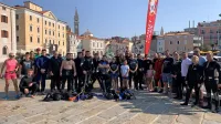 Slovenski potapljači so iz morja okoli Pirana potegnili na plan 
deset kubičnih metrov odpadkov. 