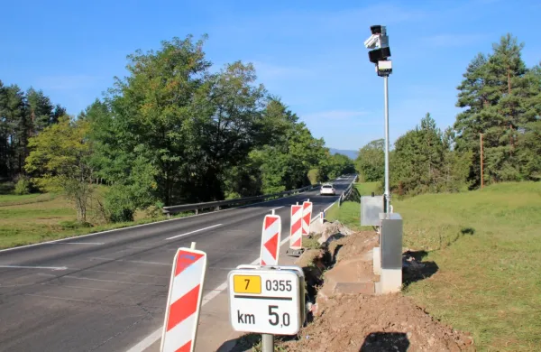 Merili bodo obremenitev ceste med Kozino in Starodom pri Obrovu