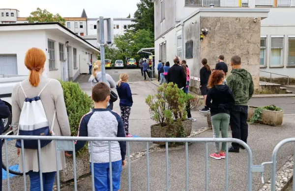 Upravni odbor zdravstvene  zavarovalnice   skrbi vse slabša dostopnost bolnikov do zdravnikov.