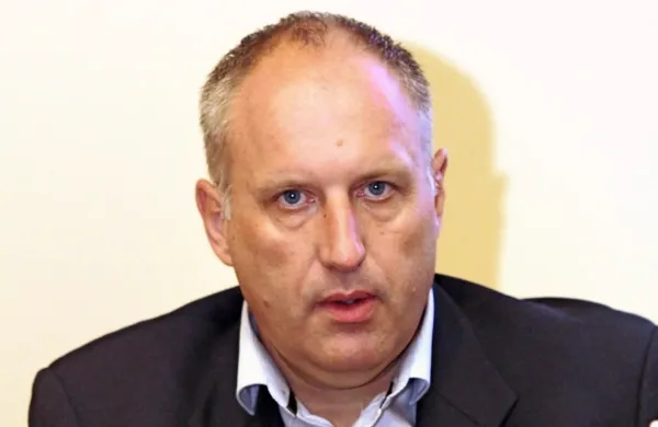 Hari Arčon, predsednik ND Gorica: “Če  predstavljam težavo za 
razvoj nogometa v Novi Gorici, se lahko pri priči umaknem.”