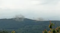 V torek se je zaradi uničenja  granat na Škabrijelu večkrat kadilo.