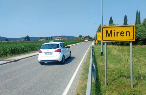 S    subvencioniranjem     komunalnega prispevka želi Občina Miren-Kostanjevica pomagati mladim in mladim družinam pri  gradnji ali obnovi stanovanjskih objektov.