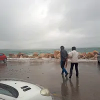 Morje v Piranu zalilo nižje predele obale